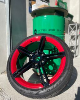 #porschetaycan , voilà sur quoi ce monte cette jante avec une finition rouge et noir laqué assorti a sa #carrosserie 
C’est toujours un plaisir de relever les défis de nos clients et #partenaires 

 #alpesmaritimes #cotedazur #sophiaantipolis #cncmachining  #diamondcut #powdercoatings #wheelrepair #reparationjante #greensolv #usinage #peinturepoudre #thermolaquage #decapage #bmw  #porsche #ferrari #lamborghini #mperformance #mercedes #voituredeluxe #prestigecars #passionauto #bentley #rollsroyce #personnalisation #frenchartisanat #wheelspecialist